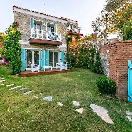 Familia Selimiye Daily Weekly Vila Marmaris