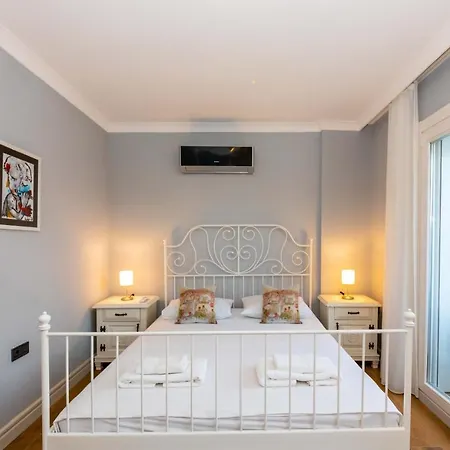 Familia Selimiye Daily Weekly Villa