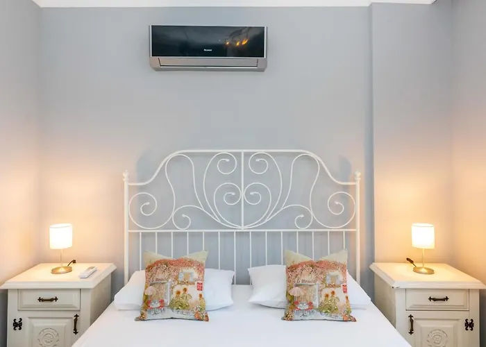 Familia Selimiye Daily Weekly * Marmaris