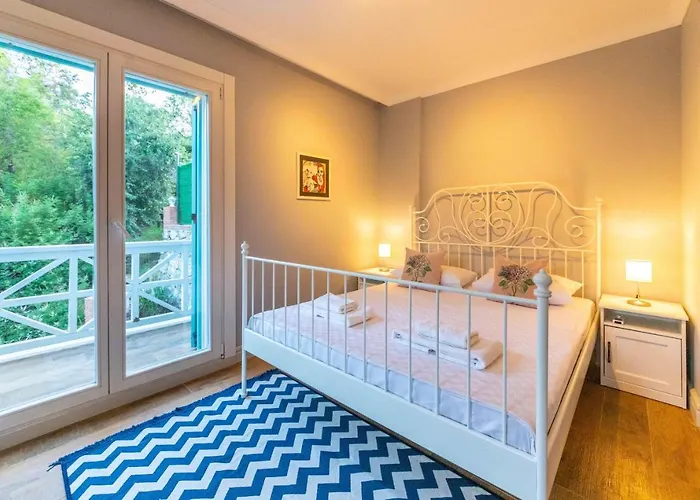 Familia Selimiye Daily Weekly Villa