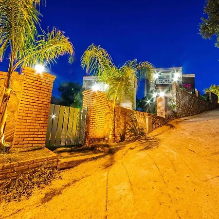 Familia Selimiye Daily Weekly