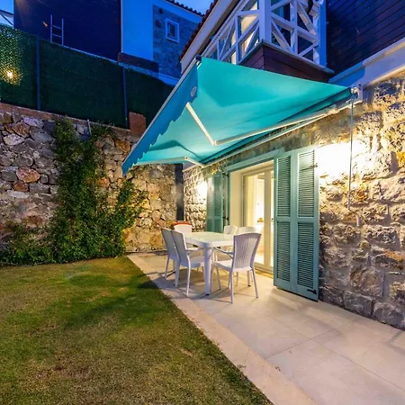 Familia Selimiye Daily Weekly